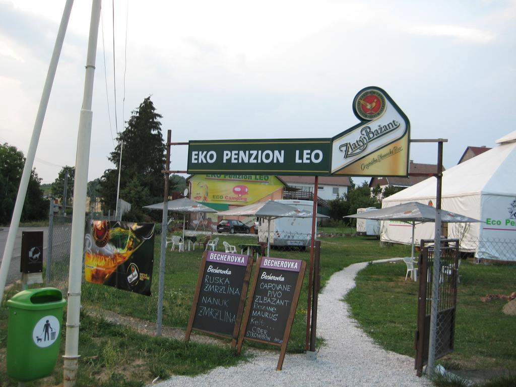 Eko Penzion Leo Dudince Exteriér fotografie